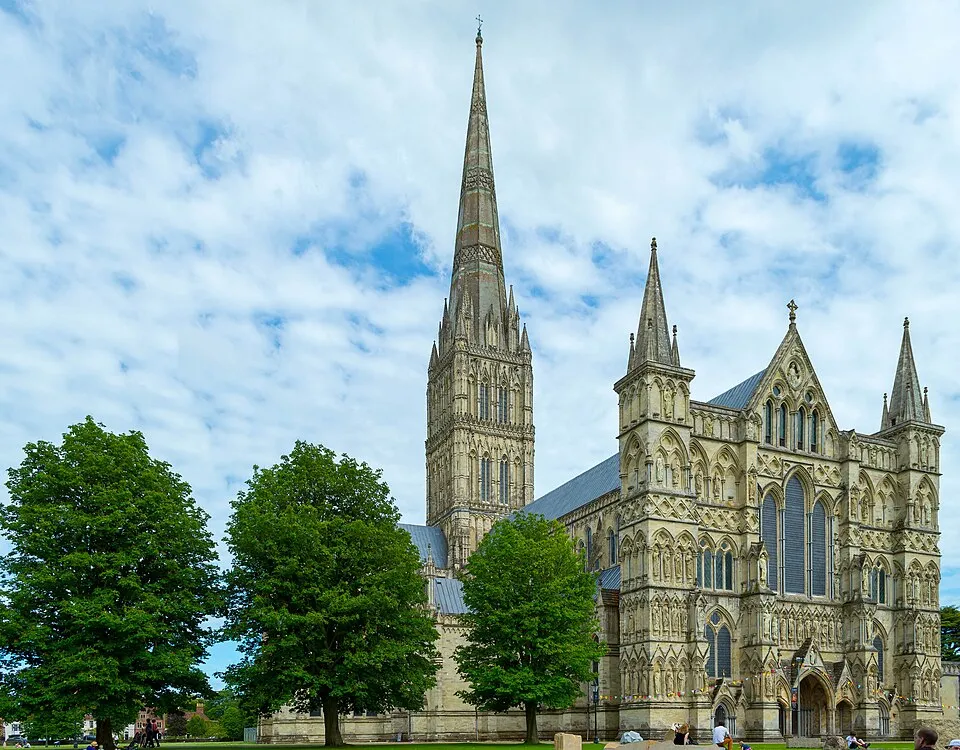 Salisbury Cathedral & Cathedral Close